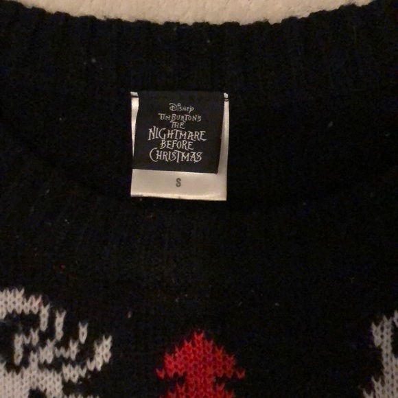 Sweater - Picture 2 of 3